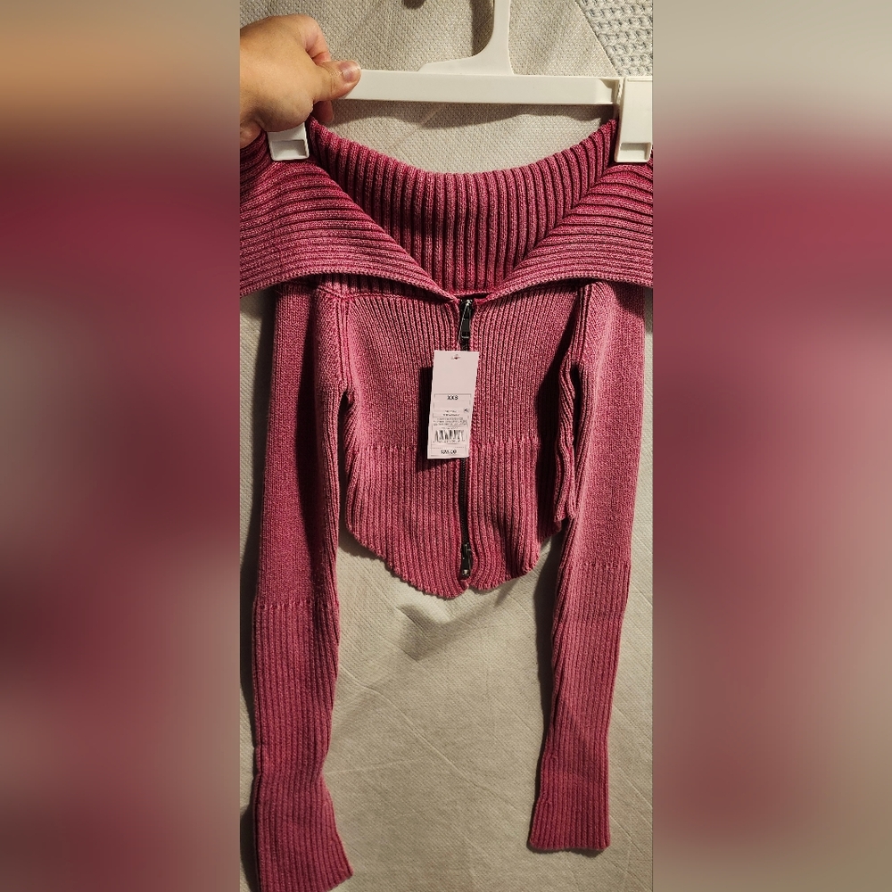 Fuchsia‎ Knit Sweater-Target - Picture 2 of 4